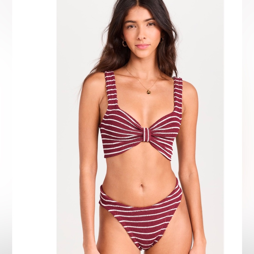 Hunza G
Bonnie Bikini Set